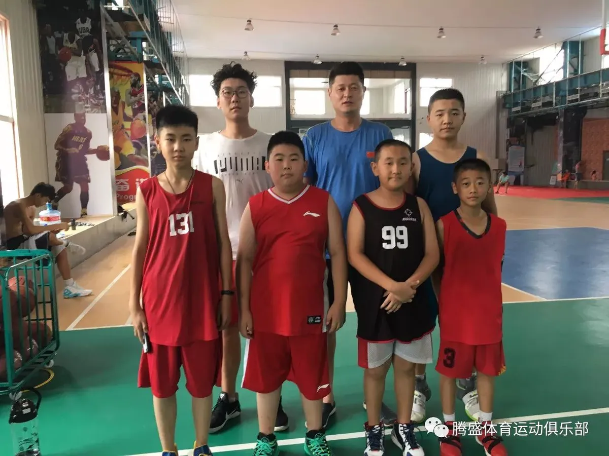 篮球战术训练分解法图解大全_1